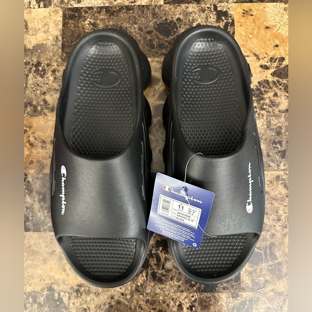 New Women’s Champion Spheric sl w Black Slides. Size: 11